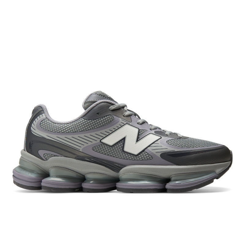 ハピ⁑ Abzorb 2000 – New Balance Panama