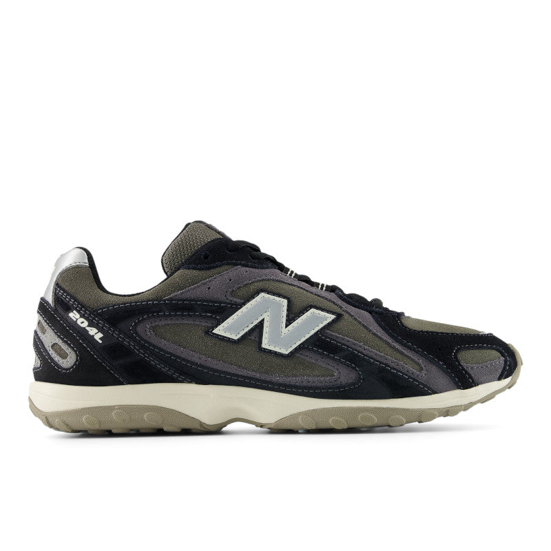 204L – New Balance Panama