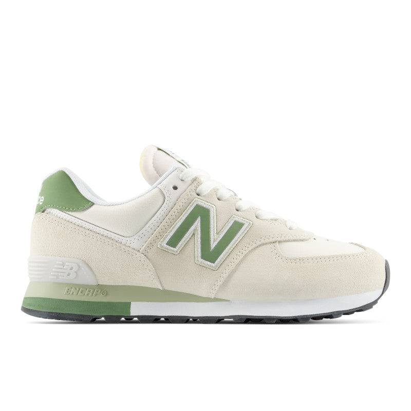 574 – New Balance Panama