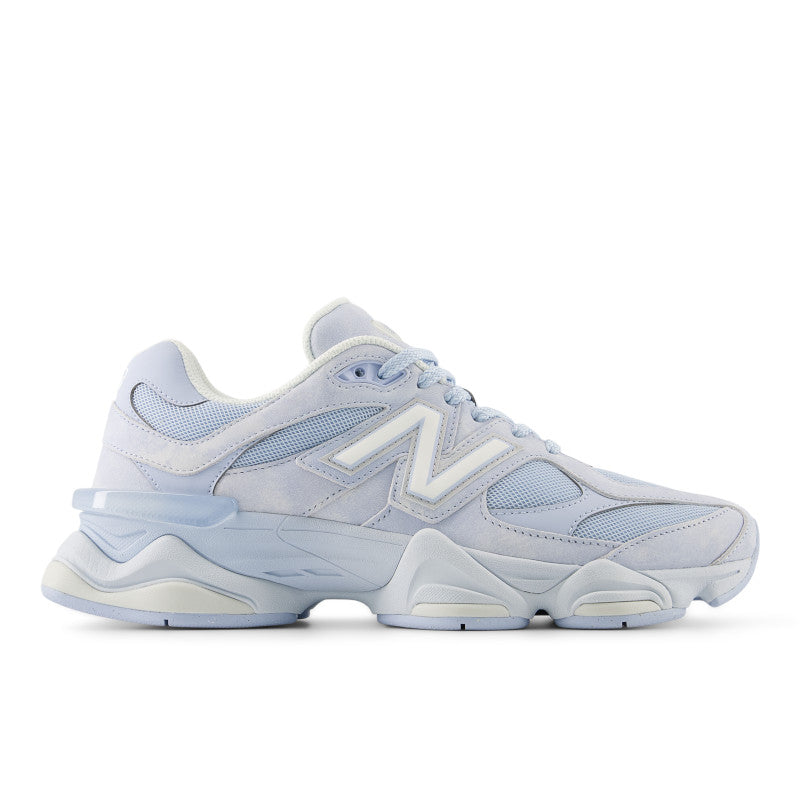9060 – New Balance Panama