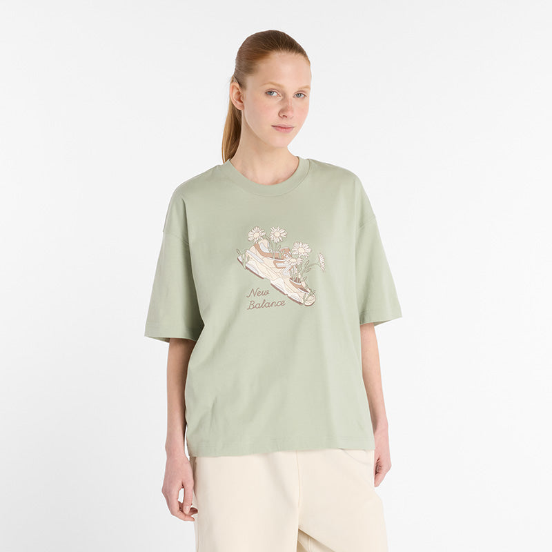 Flower Shoe T-Shirt – New Balance Panama