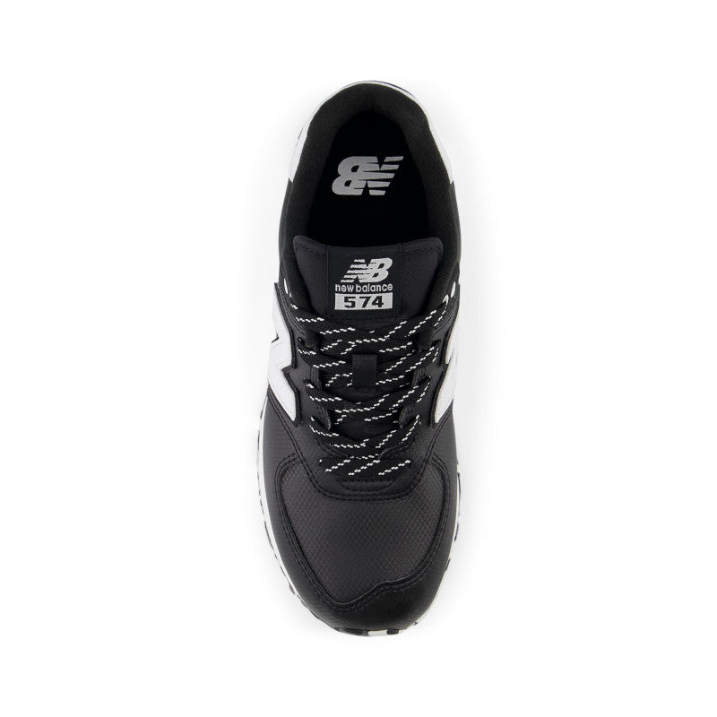 574 – New Balance Panama