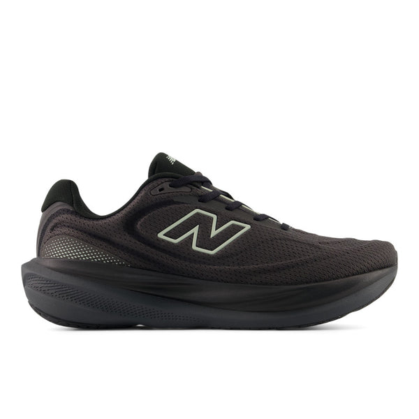 1080v15 – New Balance Panama