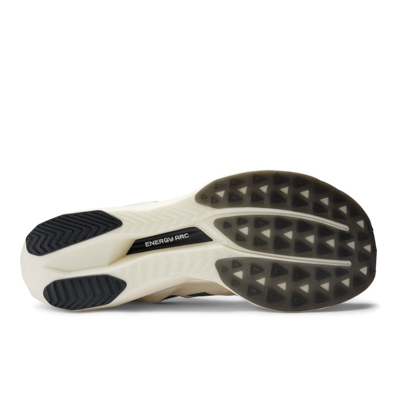 FuelCell SuperComp Elite v5 – New Balance Panama