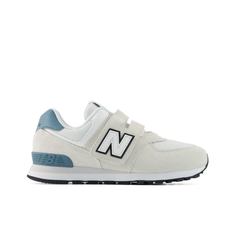 574 – New Balance Panama