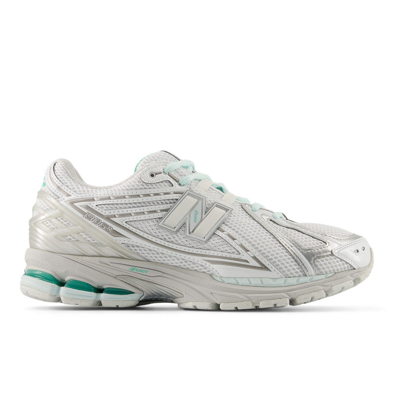 なばば 1906 – New Balance Panama