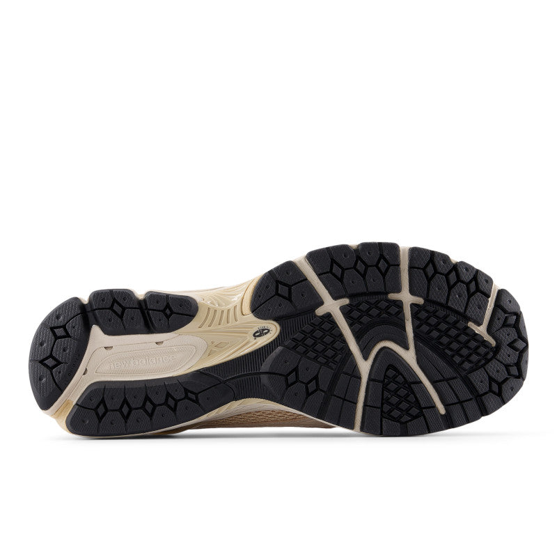 1906L – New Balance Panama