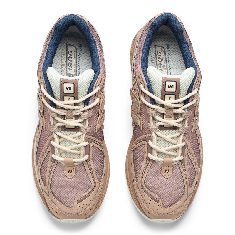 1906R – New Balance Panama