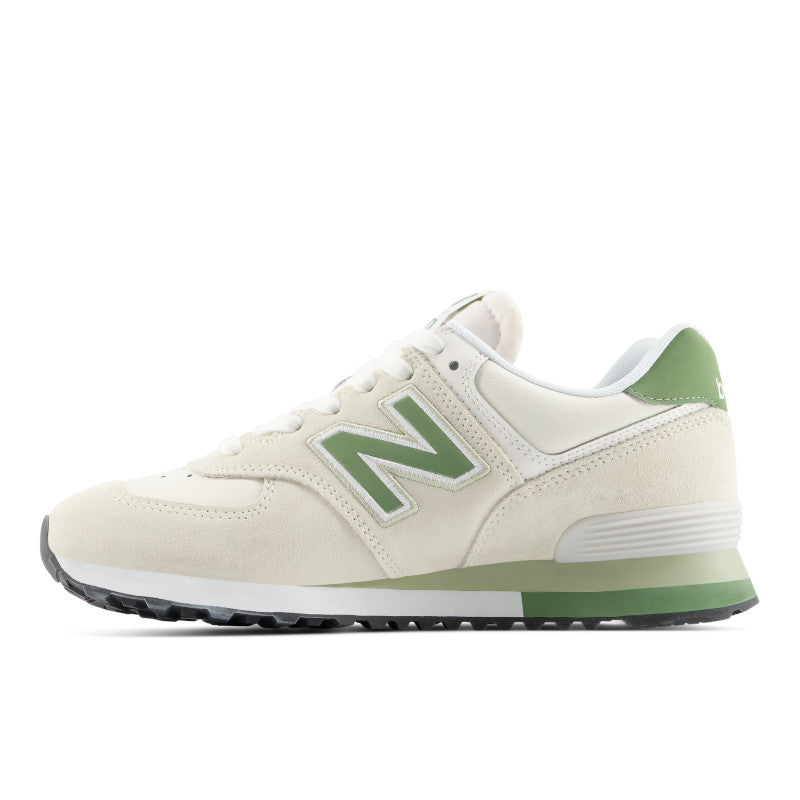 574 – New Balance Panama