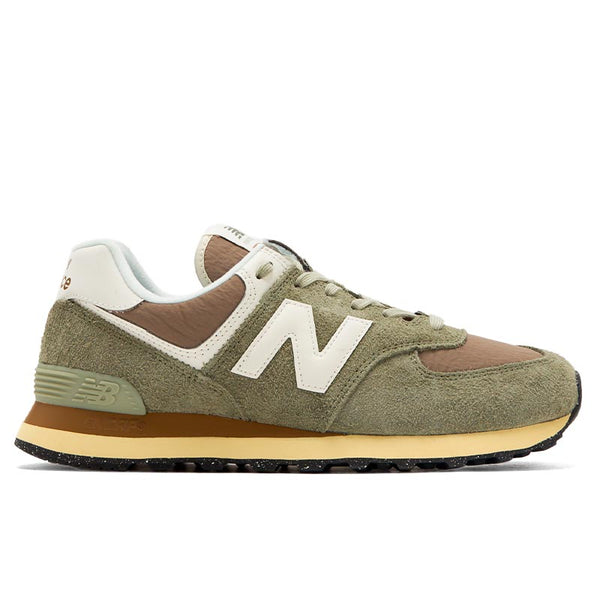 574 – New Balance Panama