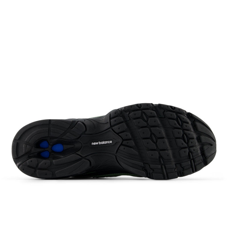 740 – New Balance Panama