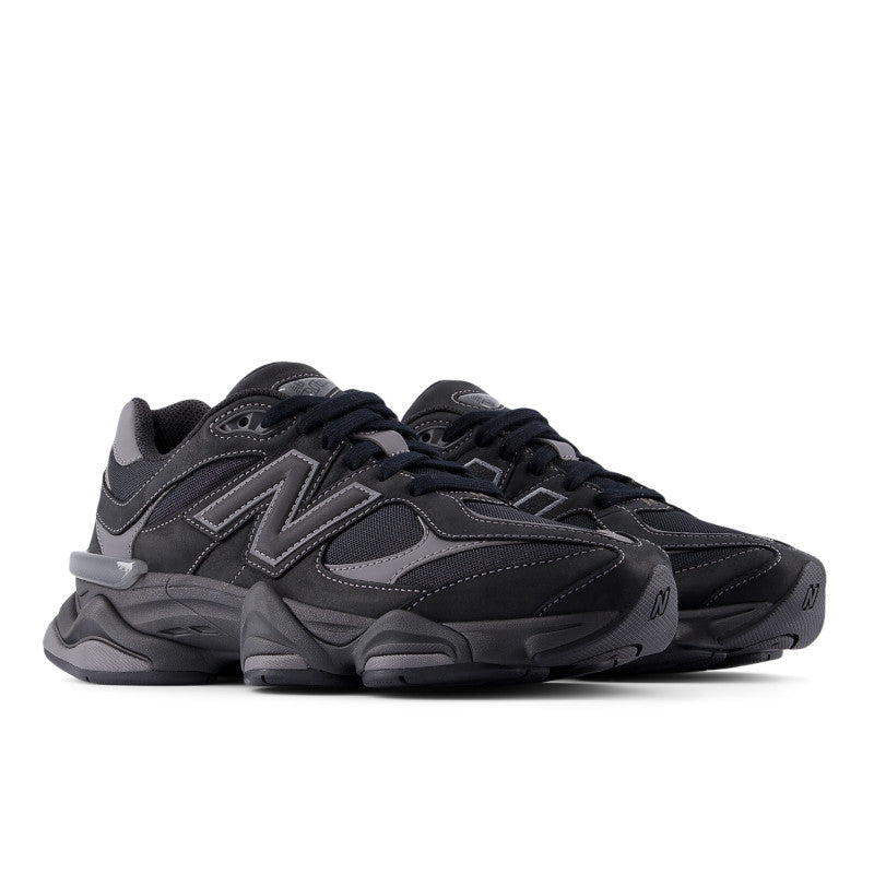 9060 – New Balance Panama