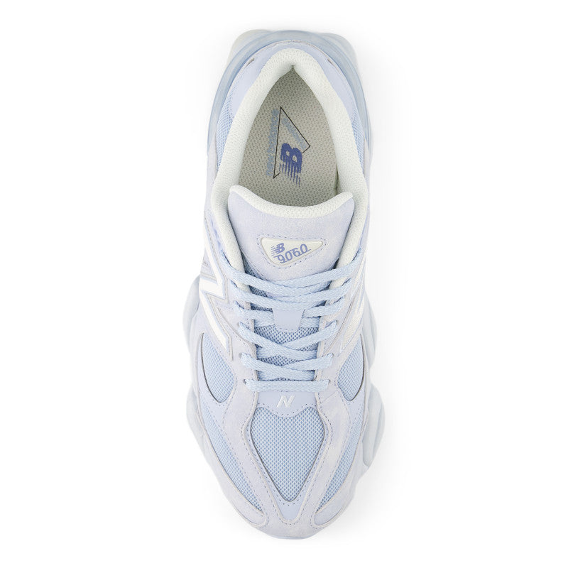 9060 – New Balance Panama