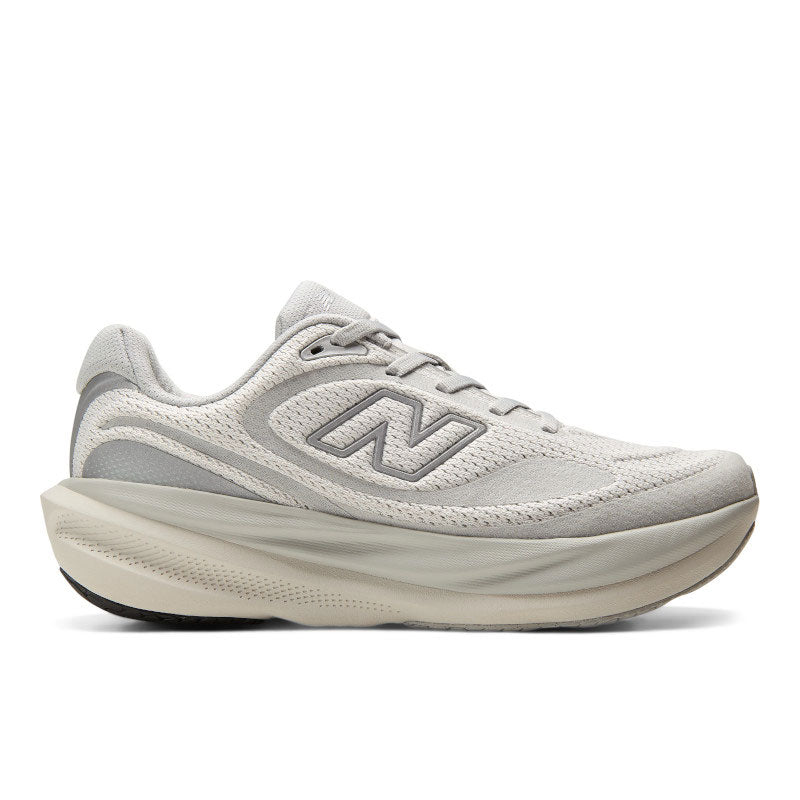 1080 v14 – New Balance Panama