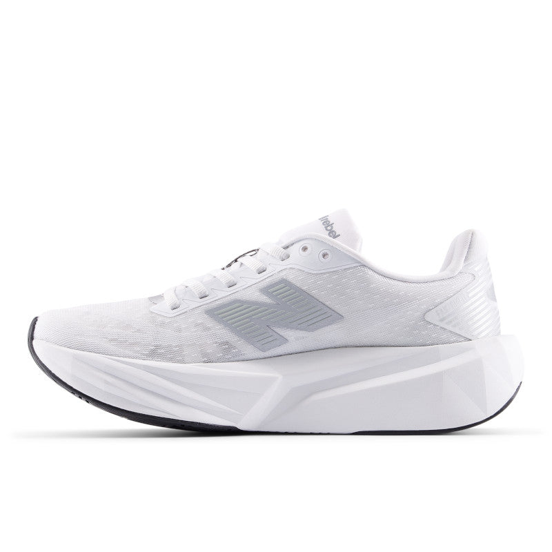 FuelCell Rebel v5 – New Balance Panama