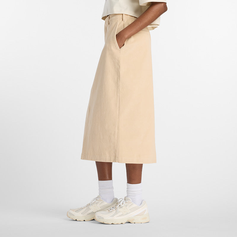 Stretch Corduroy Midi Skirt – New Balance Panama
