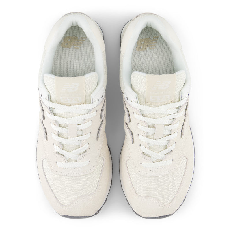574 – New Balance Panama