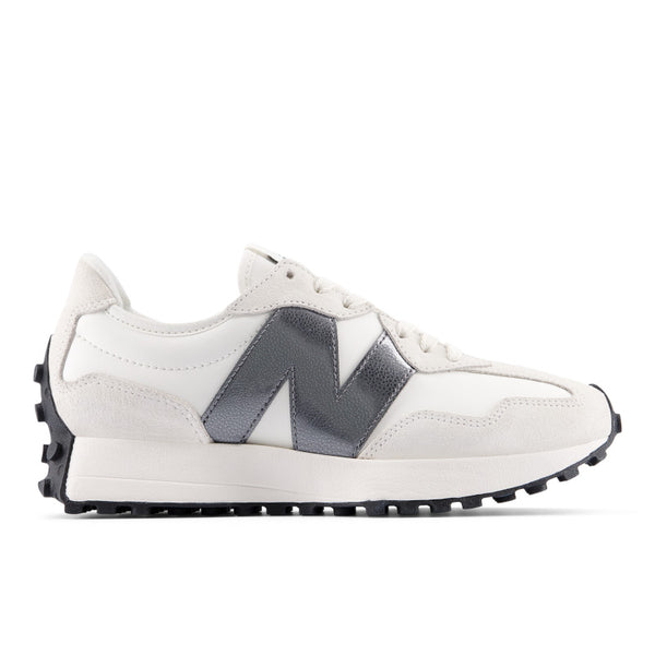 327 – New Balance Panama